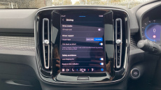 Volvo XC40 2.0 B4P Ultimate Dark 5dr Auto Petrol Estate